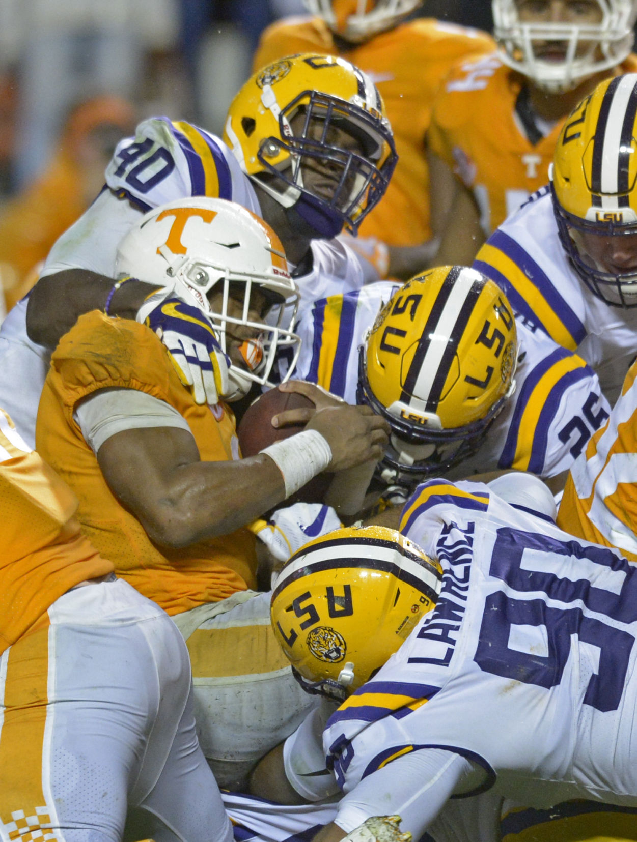 lsutenn.111917 HS 1784.JPG